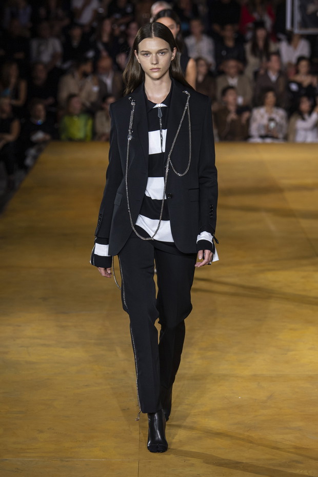 Pokaz Burberry SS20