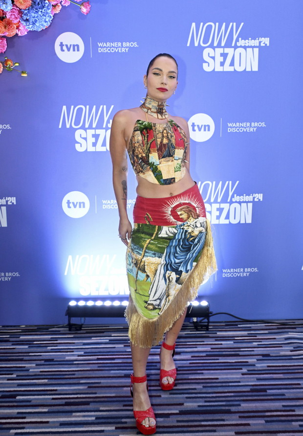 Stylizacje gwiazd na jesiennej ramówce TVN: Mery Spolsky