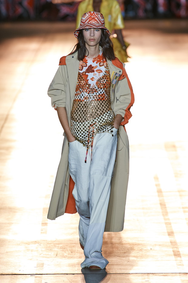Etro wiosna-lato 2022