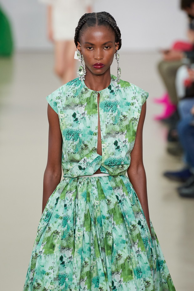 Giambattista Valli wiosna-lato 2022