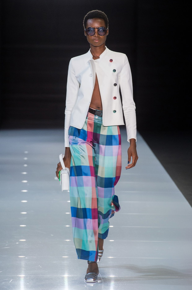 Pokaz Emporio Armani SS18