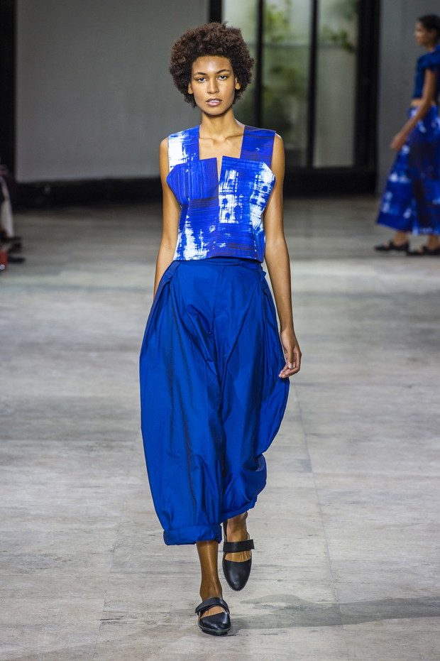 Pokaz Issey Miyake SS19