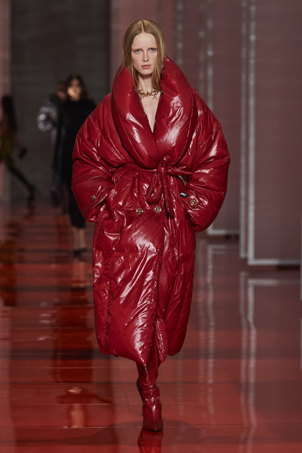 Versace jesień-zima 2022/2023