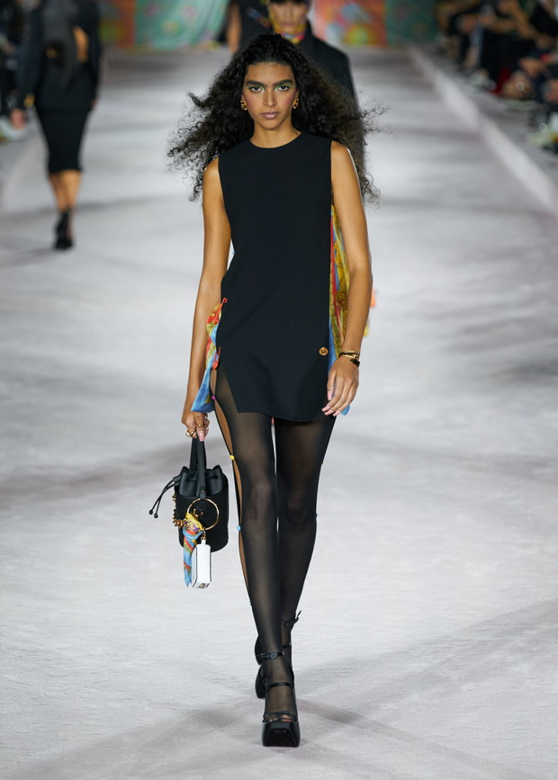 Versace wiosna-lato 2022