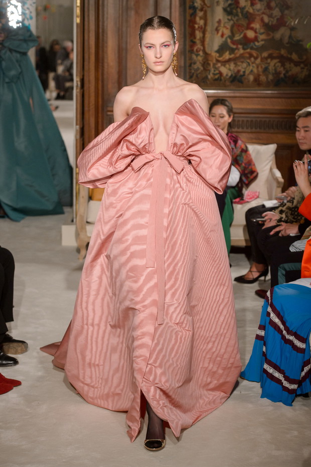 Nowa kolekcja Valentino SS18