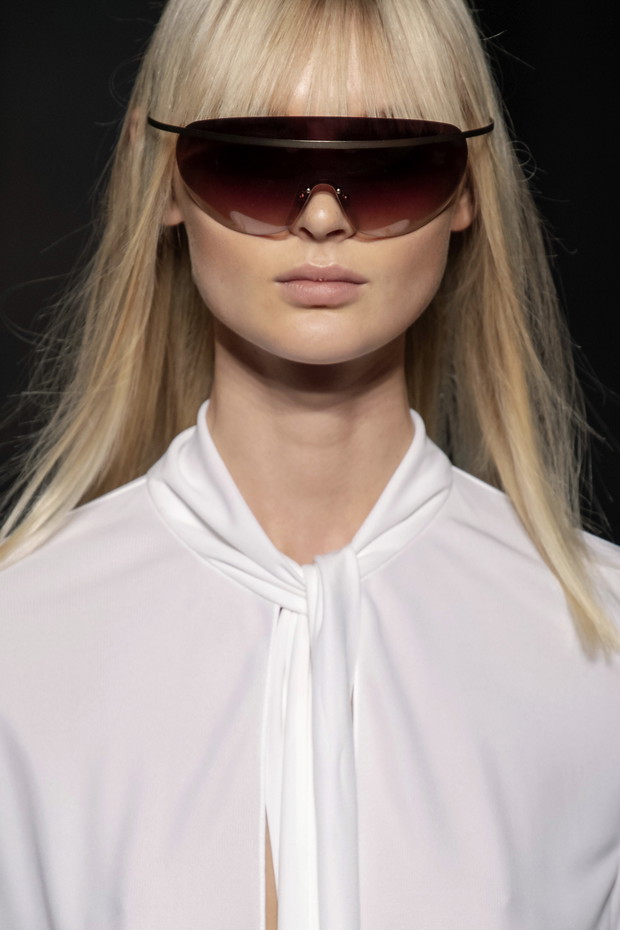 Okulary przeciwsłoneczne z filtrem Laroche, trendy wiosna lato 2020