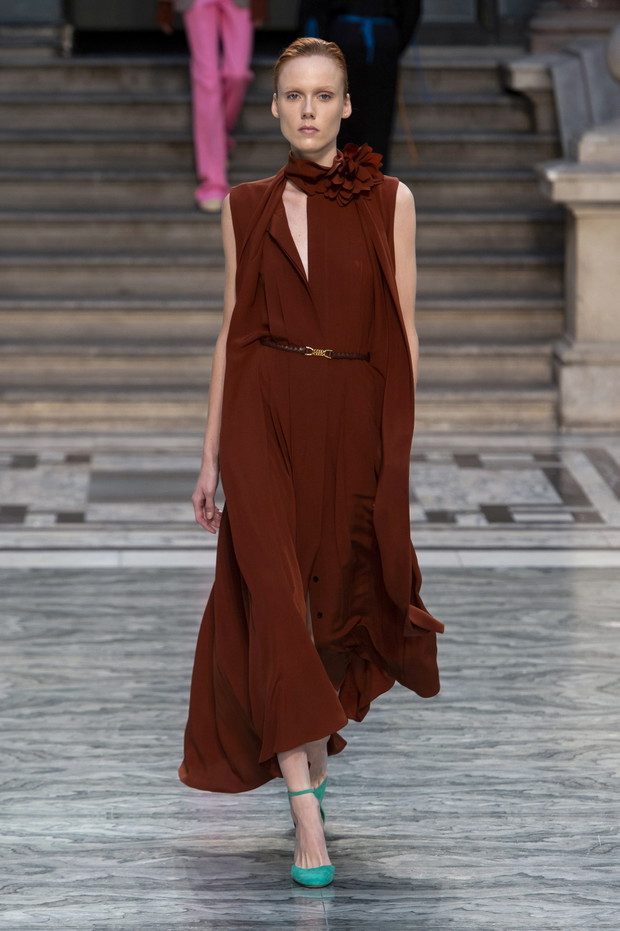 Pokaz Victoria Beckham SS20