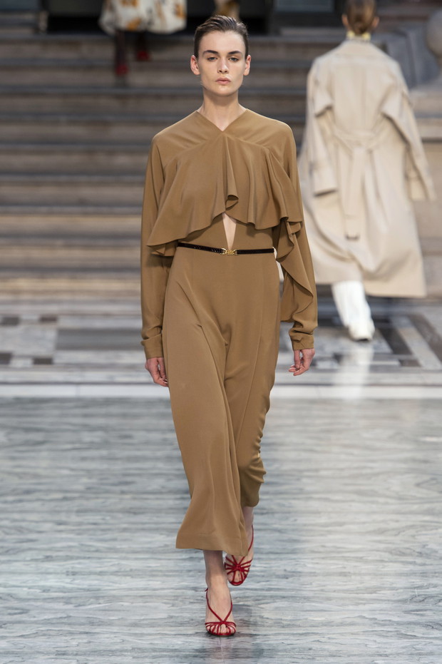 Pokaz Victoria Beckham SS20