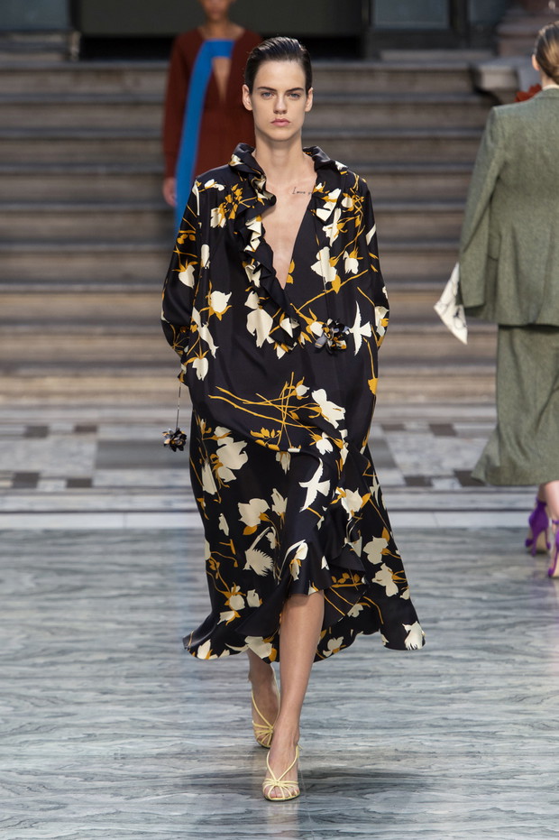 Pokaz Victoria Beckham SS20