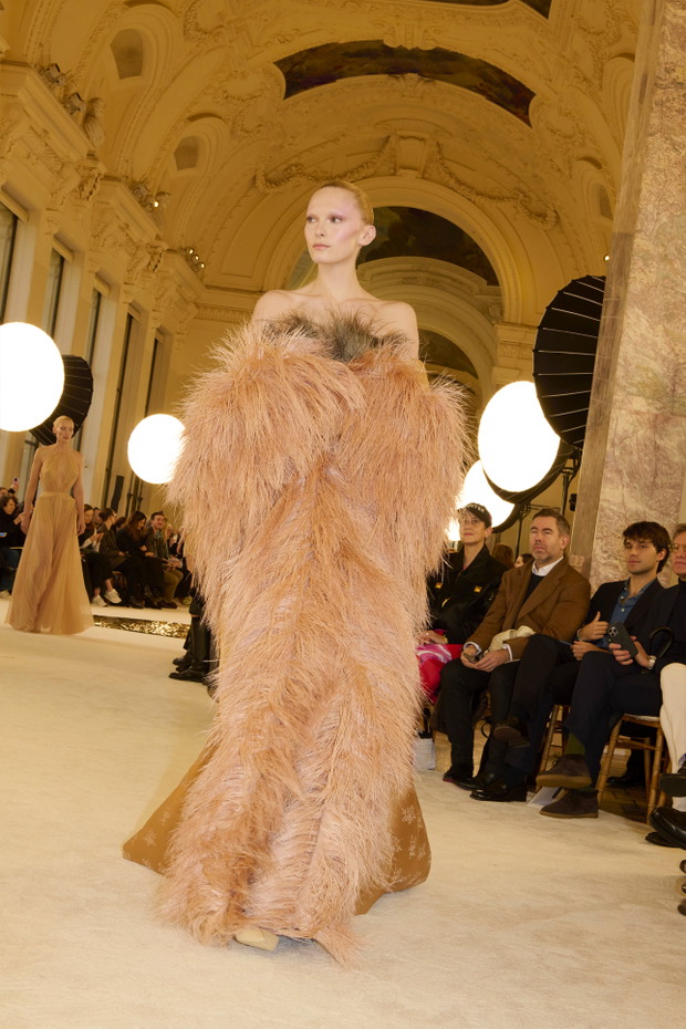 Schiaparelli Haute couture wiosna-lato 2025