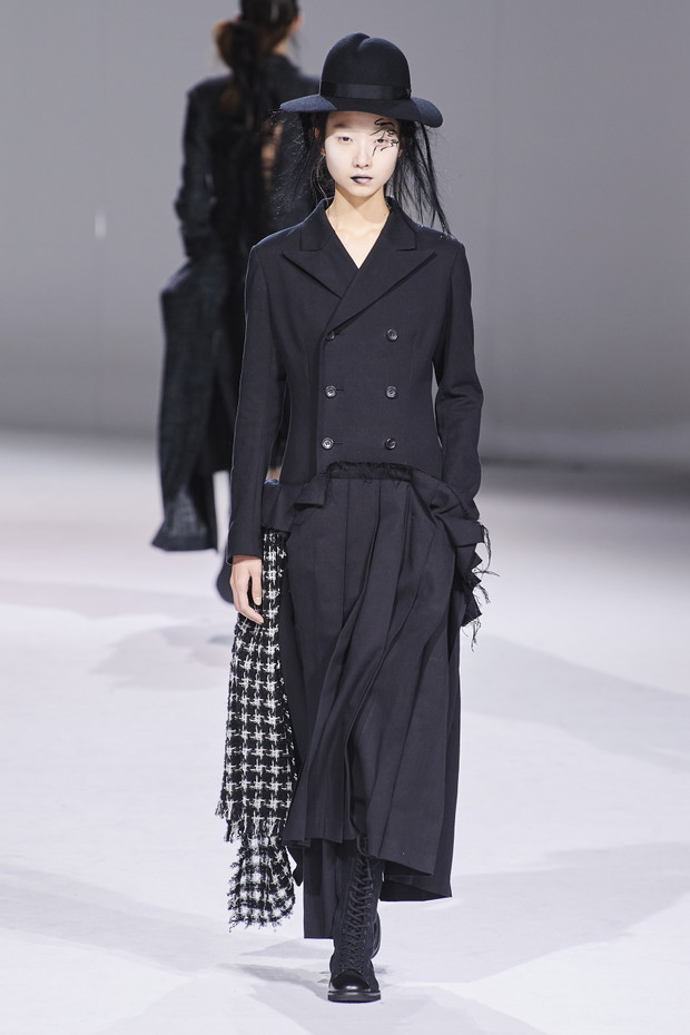 Yohji Yamamoto jesień-zima 2020/2021