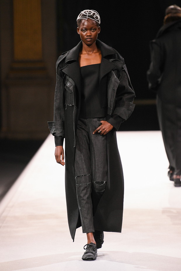 Yohji Yamamoto jesień-zima 2022/2023