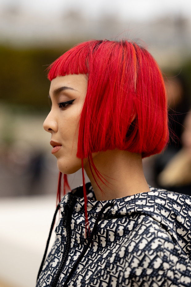 Street style po francusku. Najlepsze stylizacje prawdziwych paryżanek oraz gości Tygodnia mody w Paryżu wiosna-lato 2023