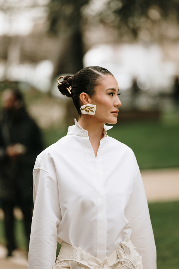 Stylizacje z paryskiego tygodnia mody haute couture wiosna-lato 2025