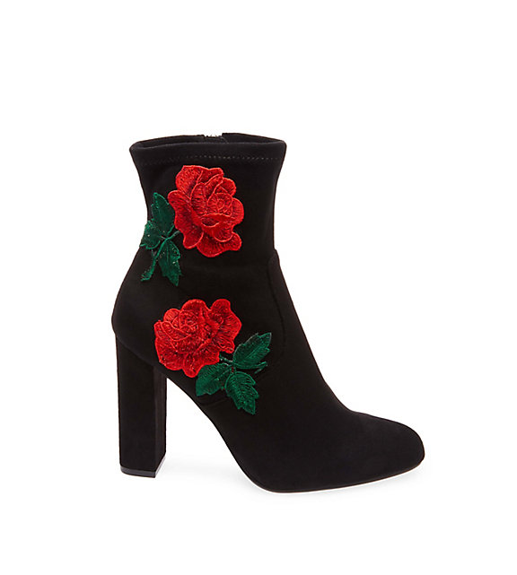 Botki na słupku, Steve Madden