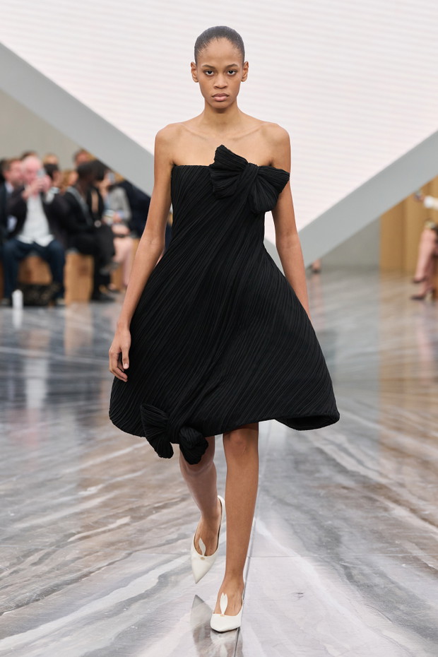 Christian Dior S26 016
