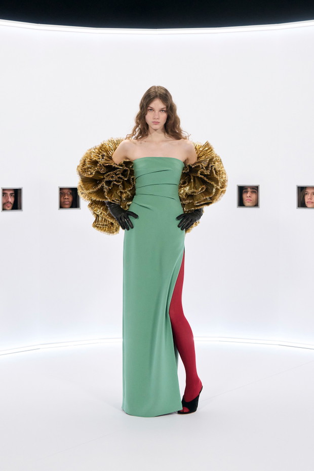 Valentino HC/Spotlight Launchmetrics