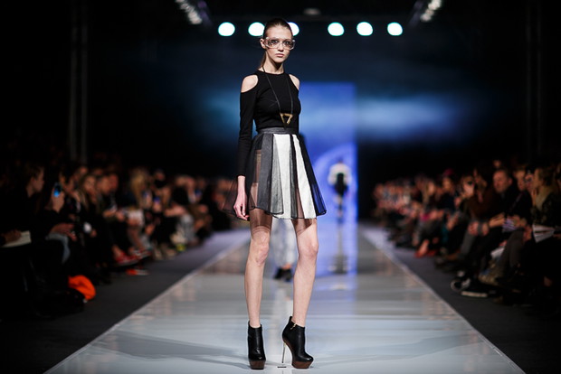 Fashion Week Poland: Jarosław Ewert wiosna-lato 2014