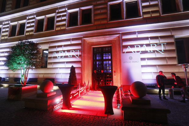 Perłowy jubileusz marki Apart