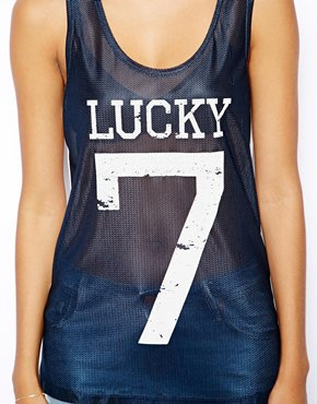 Trendy 2014: ubrania z numerami
