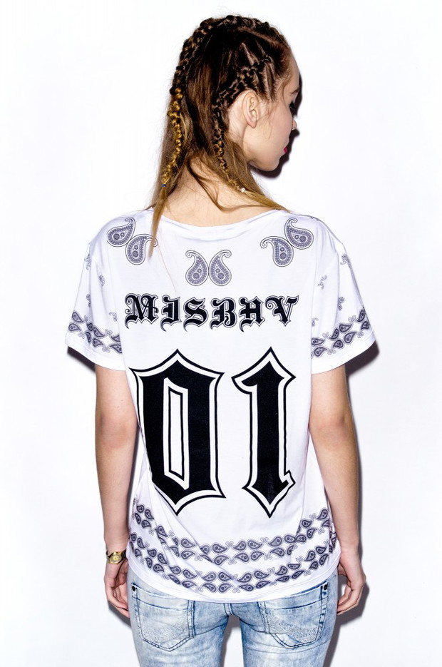 Trendy 2014: ubrania z numerami