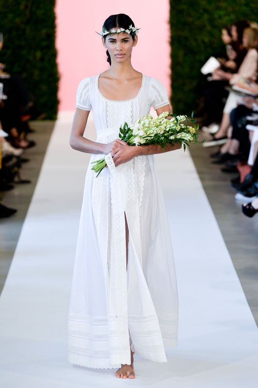 Suknie ślubne 2015 - trendy