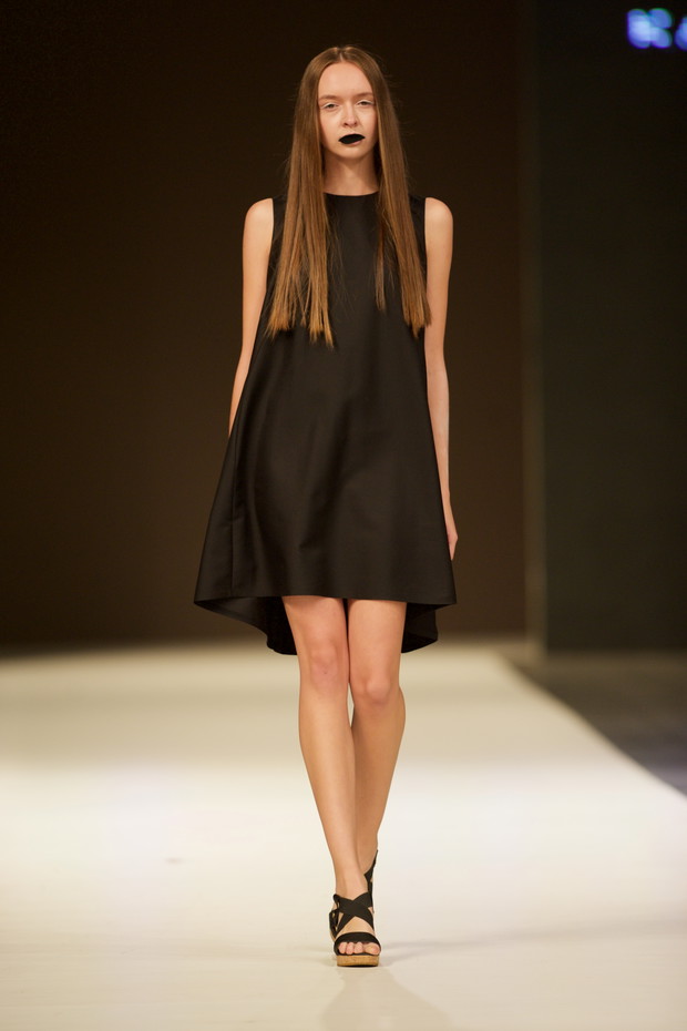 Fashion Week Poland: NAH-NU Katarzyna Skorek wiosna-lato 2015