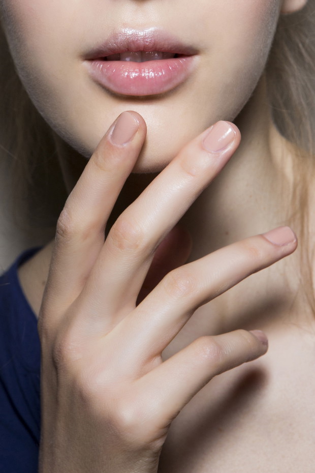 Manicure: trendy wiosna-lato 2015