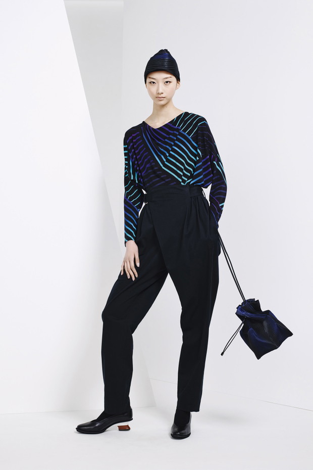 Issey Miyake Pre-Fall 2015