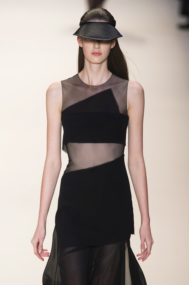 Trendy wiosna-lato 2015: faktury