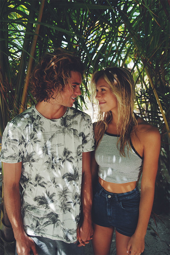 Alexis Ren i Jay Alvarrez dla Pull & Bear Let