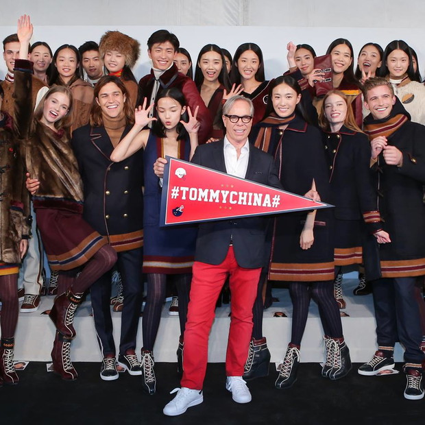 Marka Tommy Hilfiger obchodzi 30. urodziny w Chinach