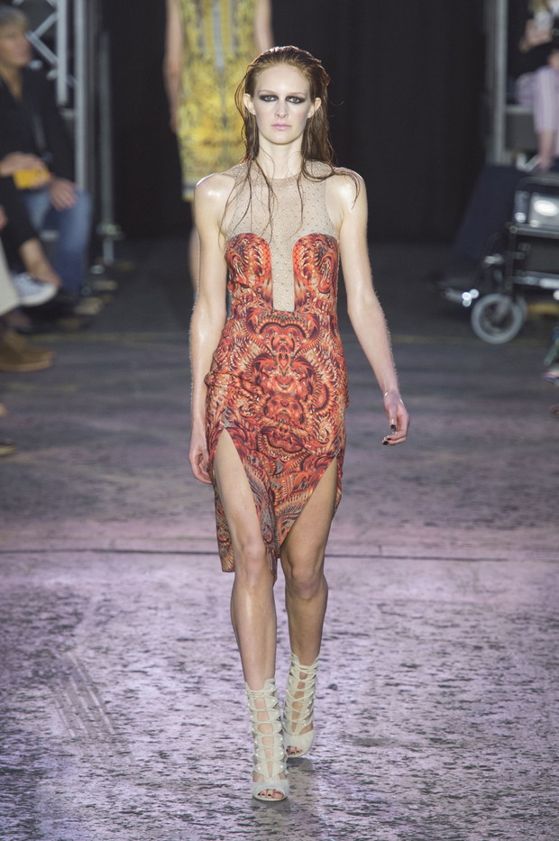 Julien Macdonald wiosna-lato 2016
