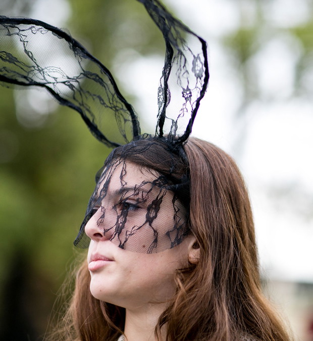 Street fashion: Modelki off duty w Paryżu