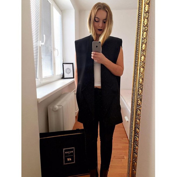 Balmain x H&M. Jak kolekcję nosi Instagram?