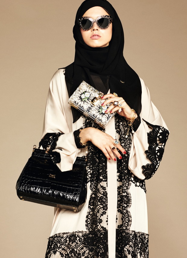 Duet Dolce & Gabbana zaprojektował kolekcję hidżabów