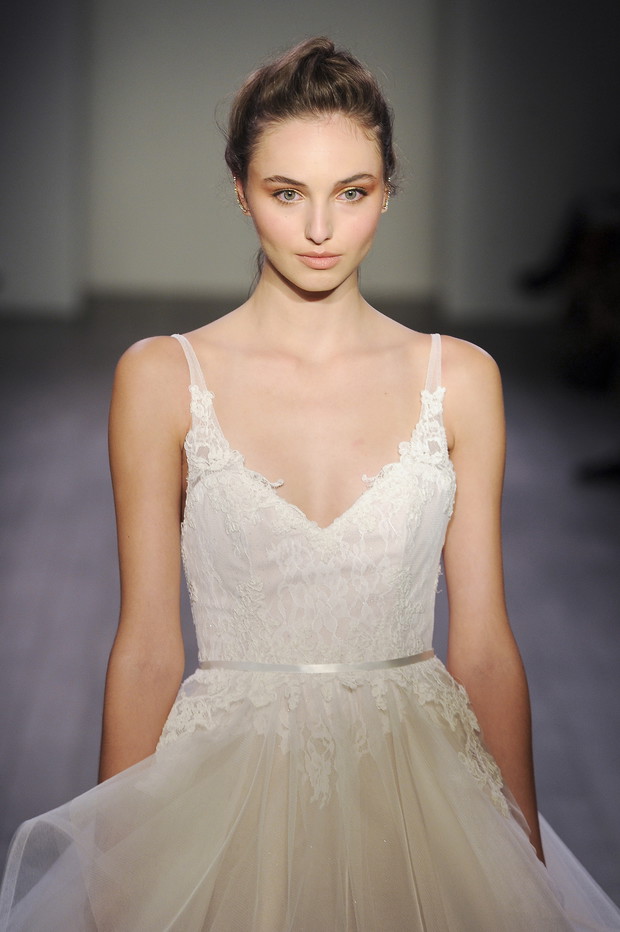 Suknie ślubne Alvina Valenta jesień-zima 2015/2016