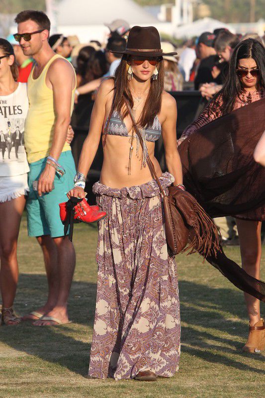 Modelki na festiwalu Coachella - sprawdź ich stylizacje!