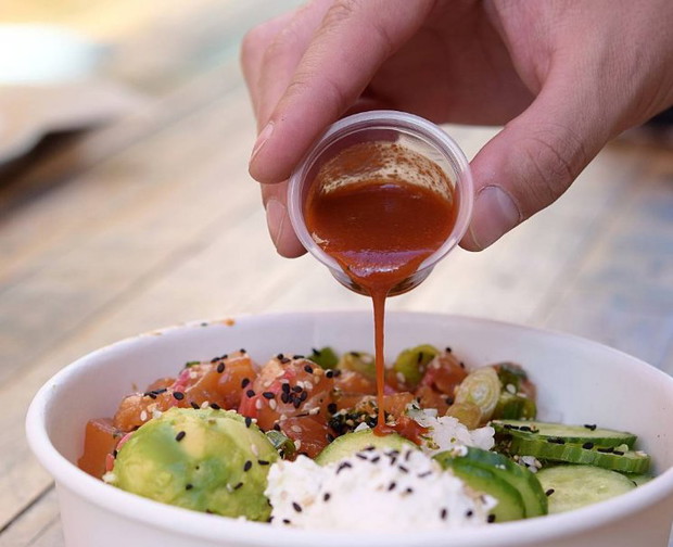Hawajski poke - hit kulinarny 2016, fot. @butfirstfood