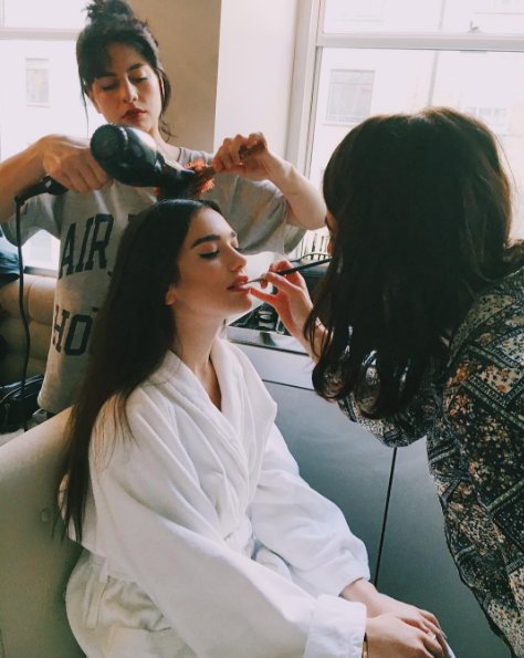 Kim jest Dua Lipa?