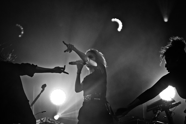 Koncert Grimes na Open