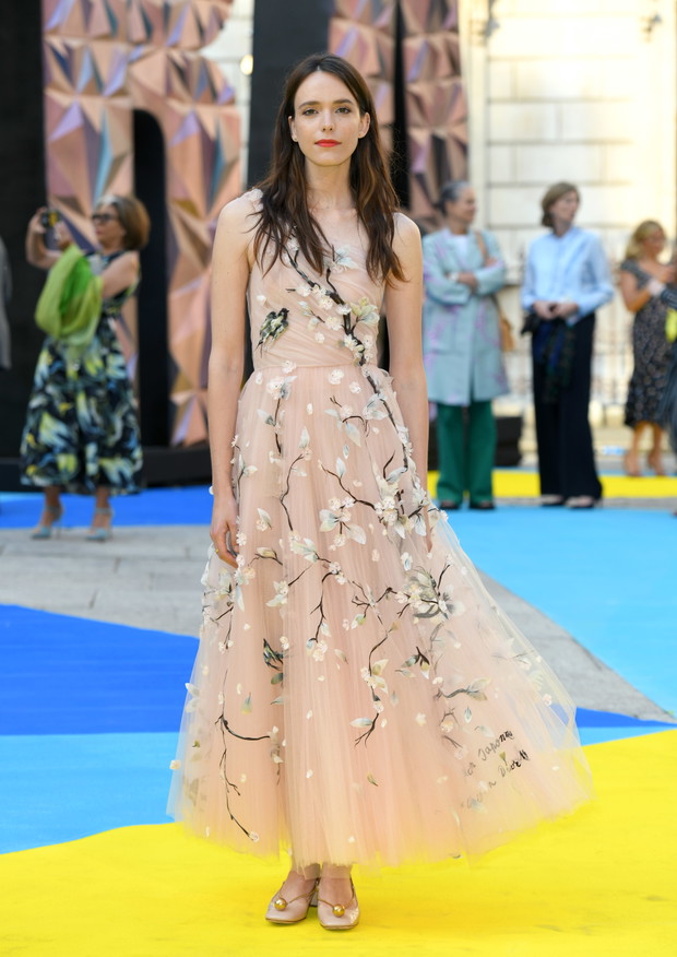 Stacy Martin na Royal Academy of Arts Summer Exhibition Preview Party w Londynie