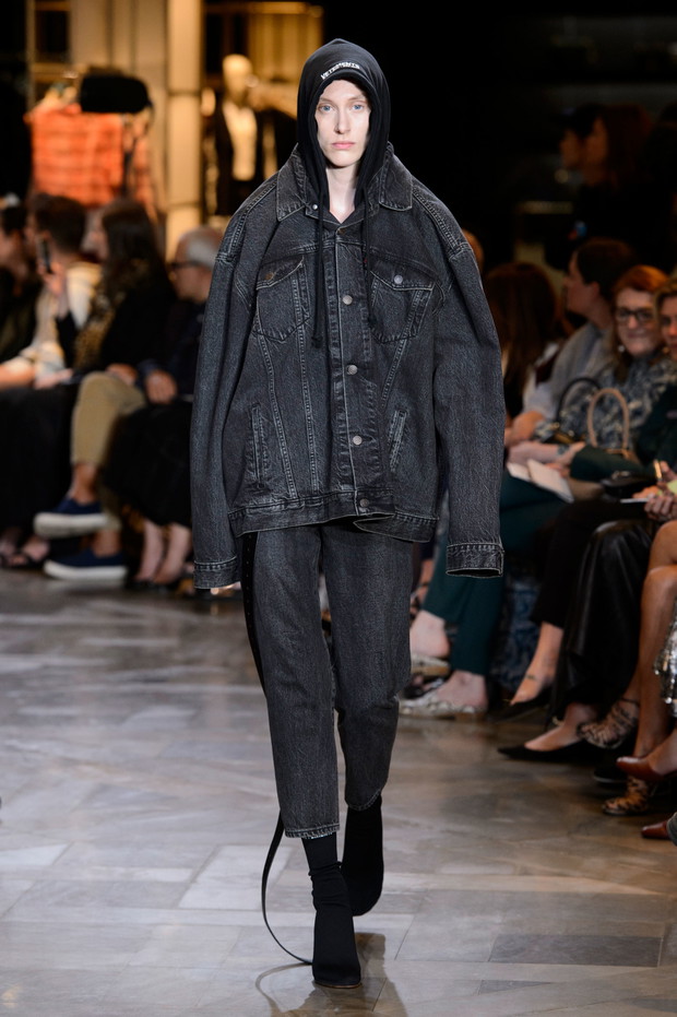 Vetements wiosna-lato 2017