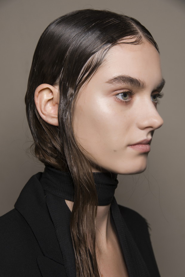 Modna fryzura trendy wiosna-lato 2019