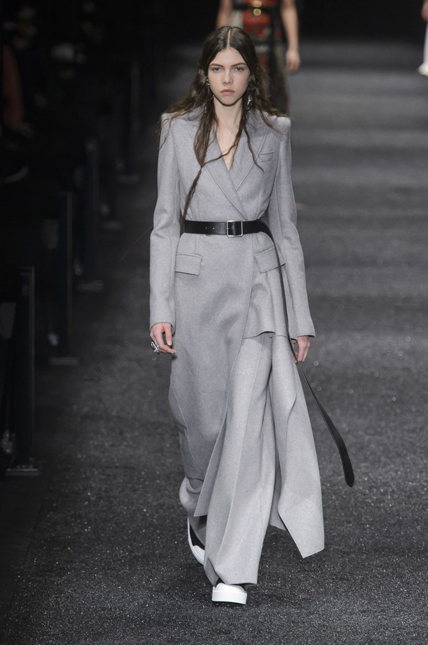 Alexander McQueen jesień-zima 2017/2018