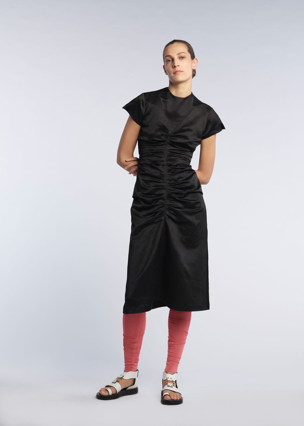 Czarna sukienka Isabel Marant Pre-Fall 2017