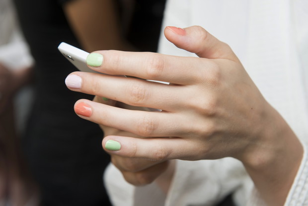 Manicure na wiosnę 2017, Thom Browne