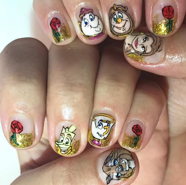Manicure trendy
