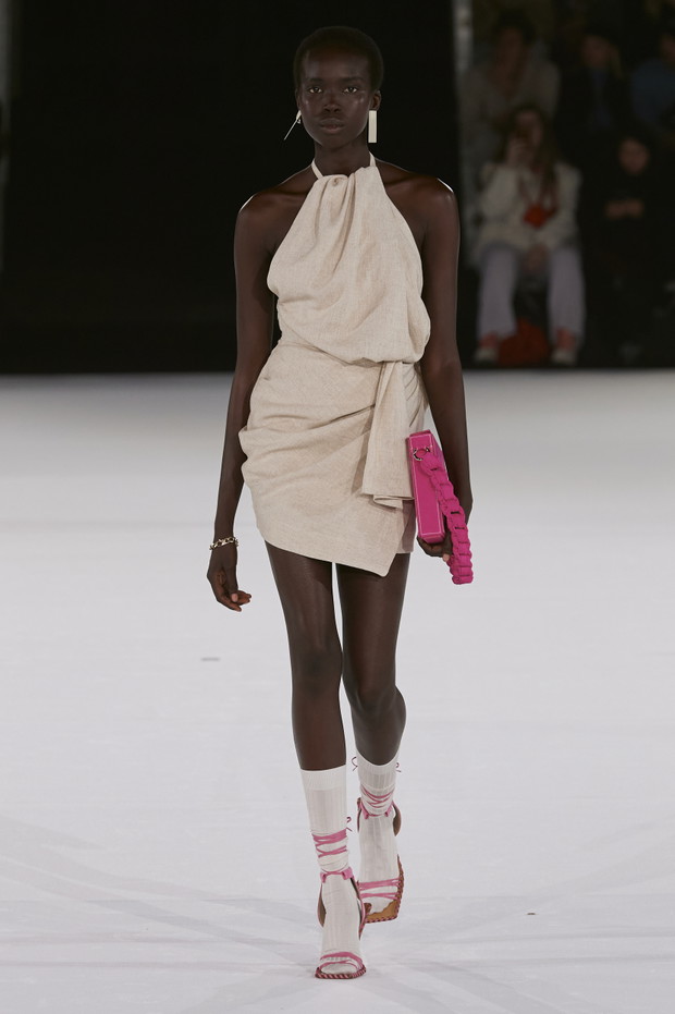 Pokaz Jacquemus RTW Fall 2020