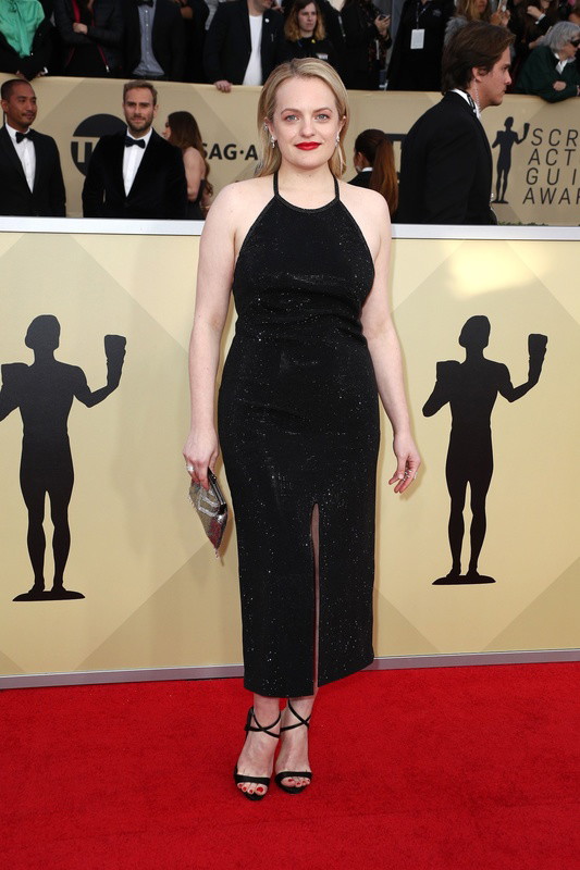 SAG Awards 2018: Elisabeth Moss w sukni Adam Selman